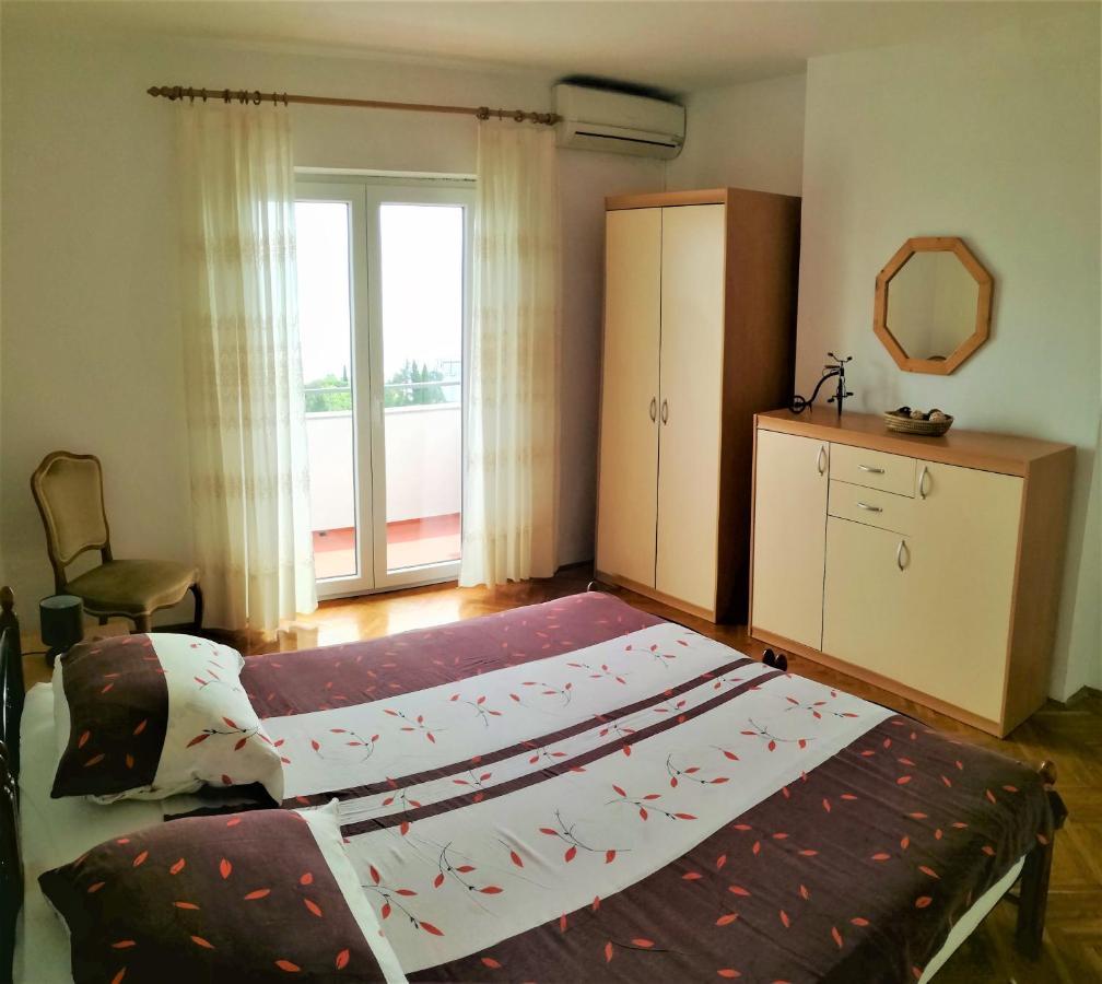 Appartement Leona à Lovran Extérieur photo