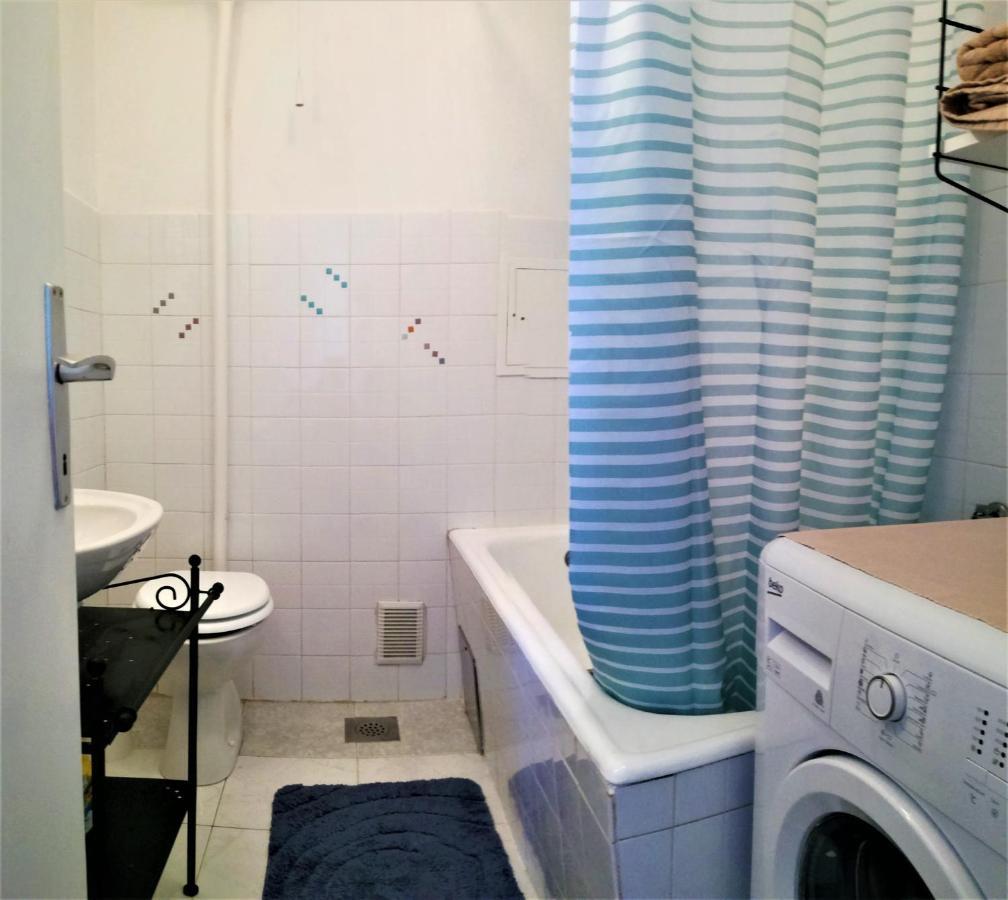 Appartement Leona à Lovran Extérieur photo